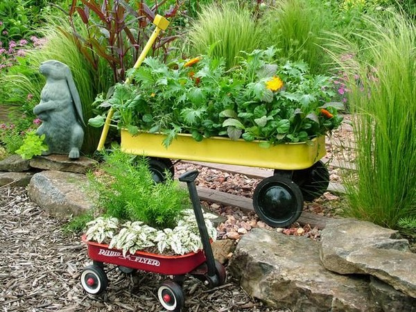18 Unique and Creative Garden Planter Ideas You Never Thought Of