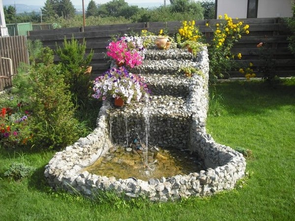 15 Eye-Catching DIY Garden Ideas of Rocks and Pots You’ll Like
