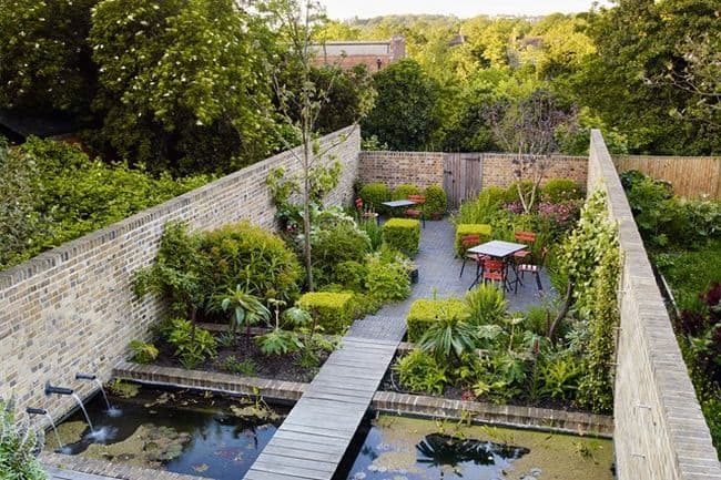 18 Incredible Small Garden Design Ideas on a Budget - Low-Cost Small Garden Decor